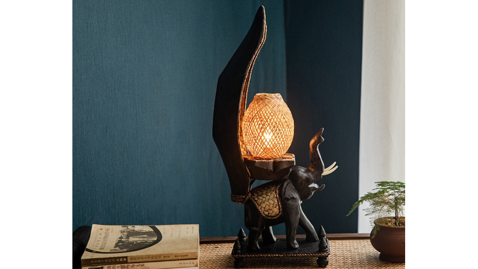 Декоративная лампа в тайском стиле Слон