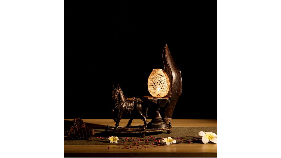 Декоративная лампа в тайском стиле Лошадь